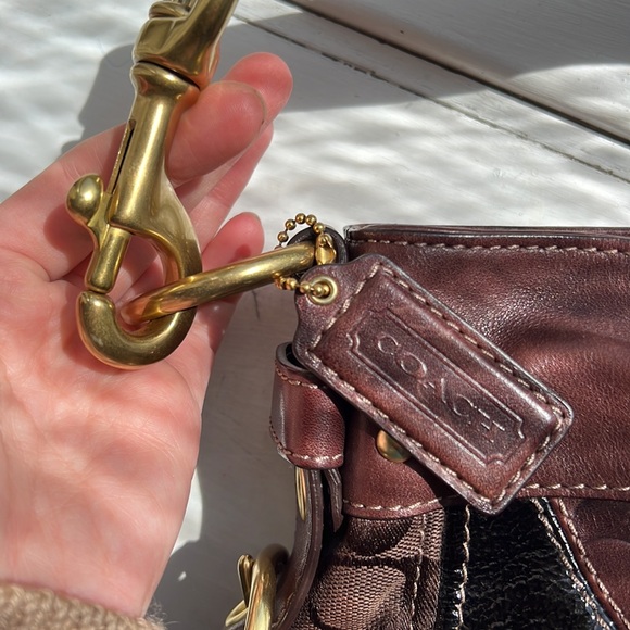 SOLD - Coach Zoe Hobo Patchwork Shoulder Bag - Picture 10 of 11